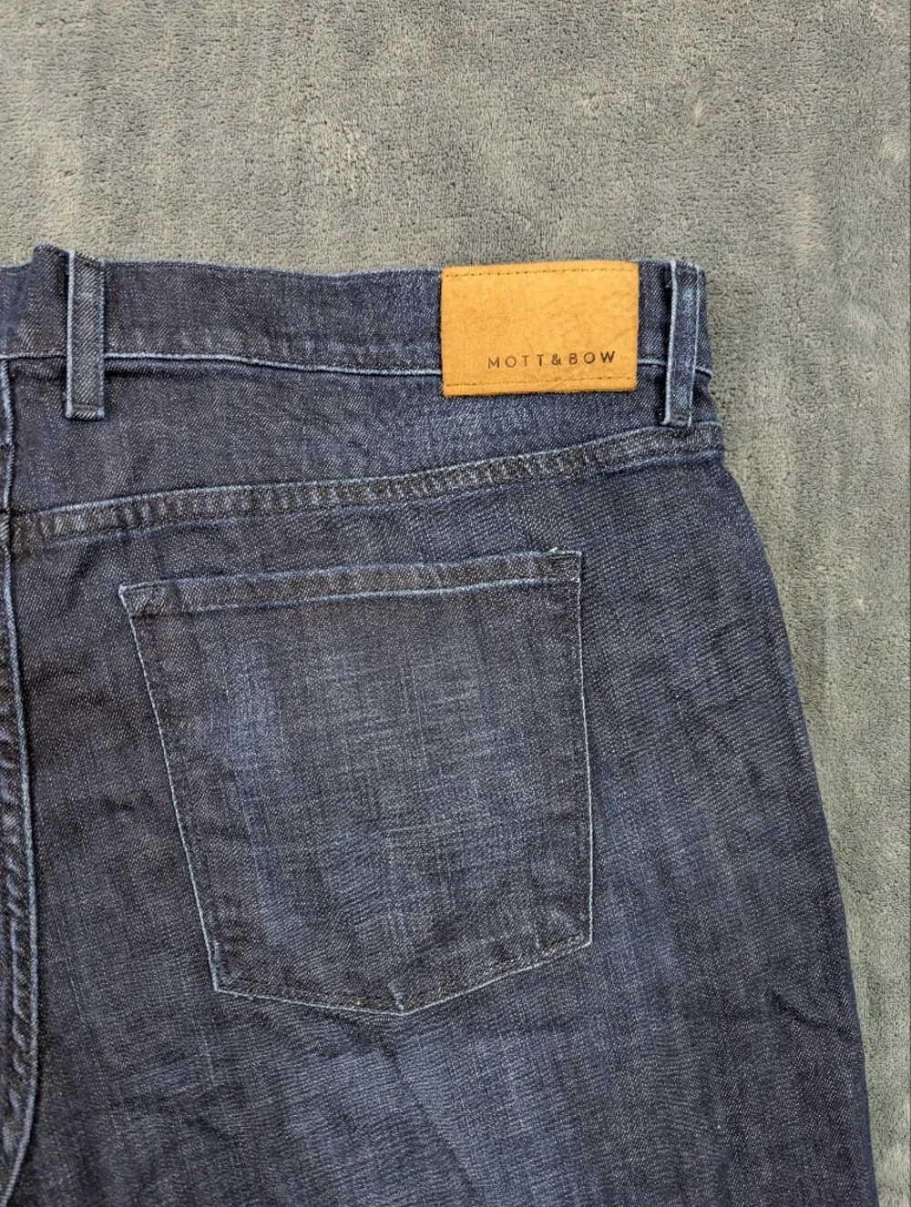 Mott & Bow Straight Leg Dark Wash Men's 42x32 Casual Minimalistic Premium Denim
